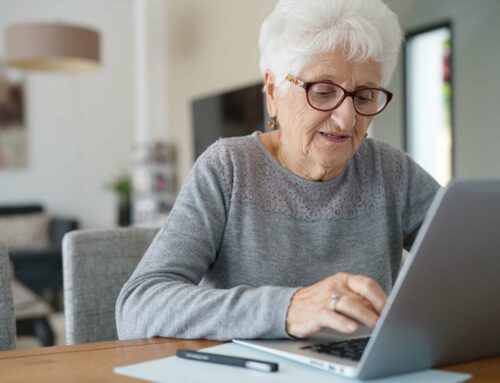 For Seniors Shopping Online, Here are the Safety Tips You Should Know